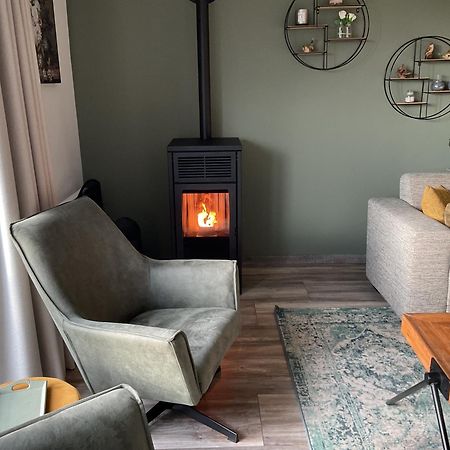 Vakantiewoning Le Garaazje 'S-Gravendeel Экстерьер фото