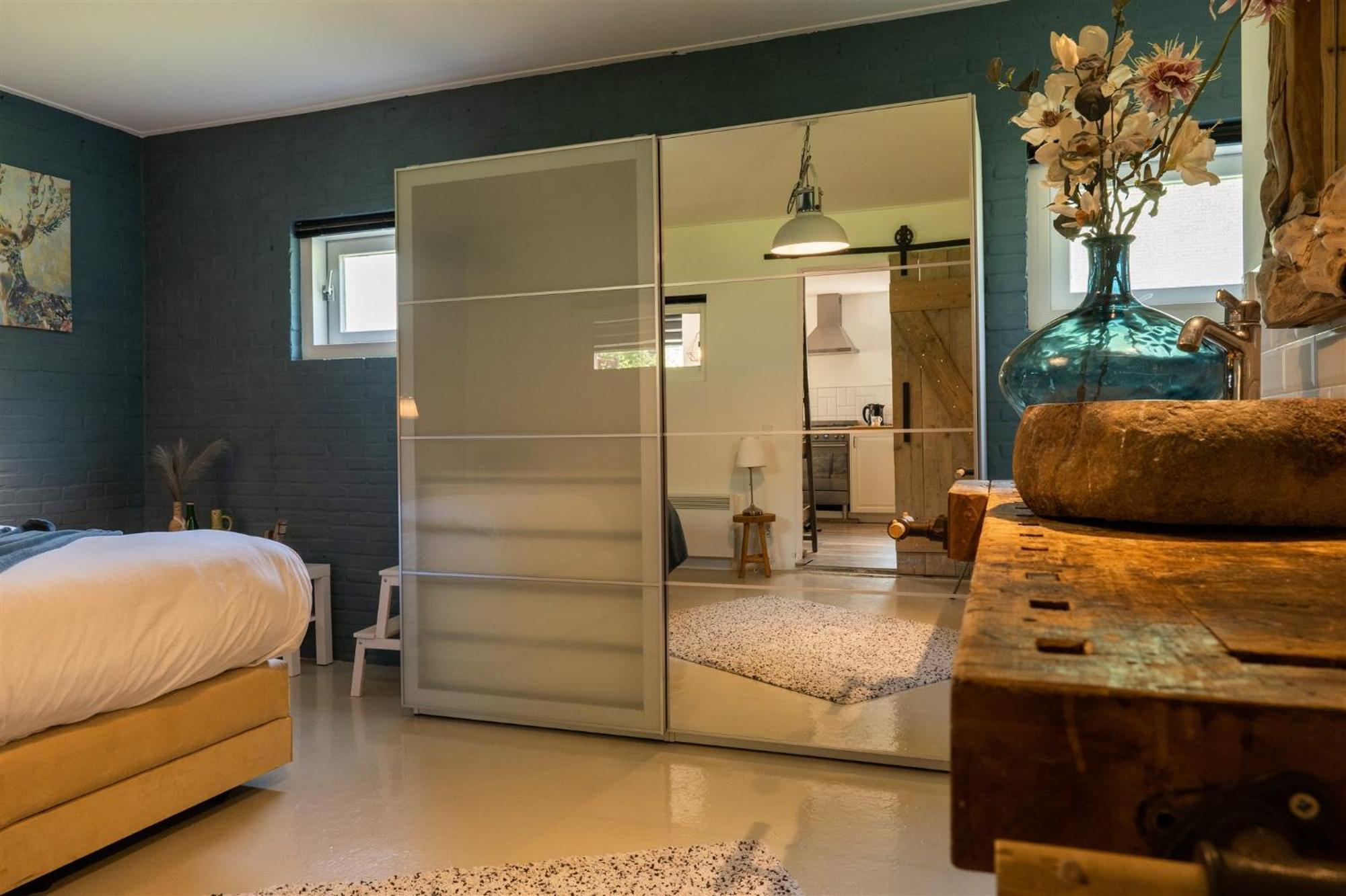 Vakantiewoning Le Garaazje 'S-Gravendeel Экстерьер фото